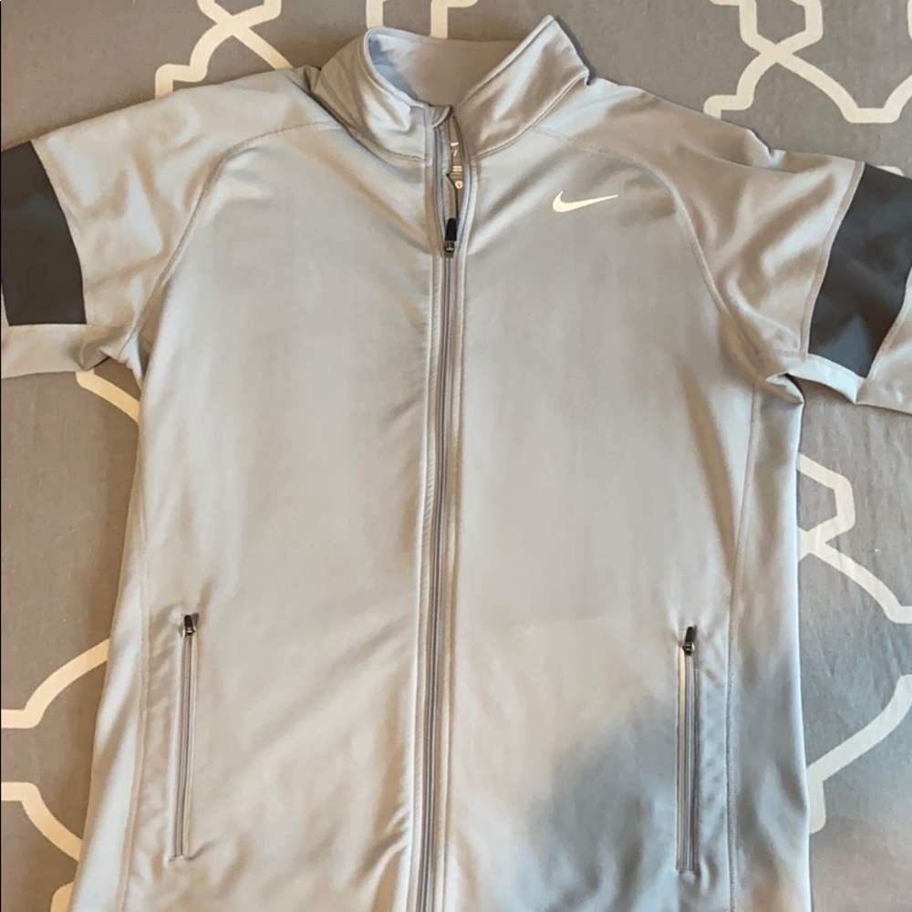 Men’s large gray Nike jacket